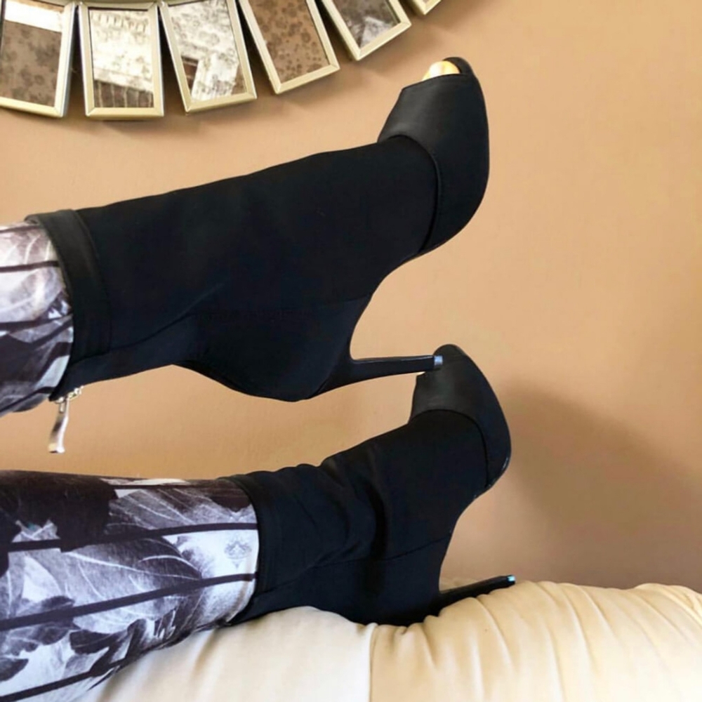 LIKE NEW Burju Professional Dance Heels, Shabina in Black, Size 8.5, 3.5in heel
